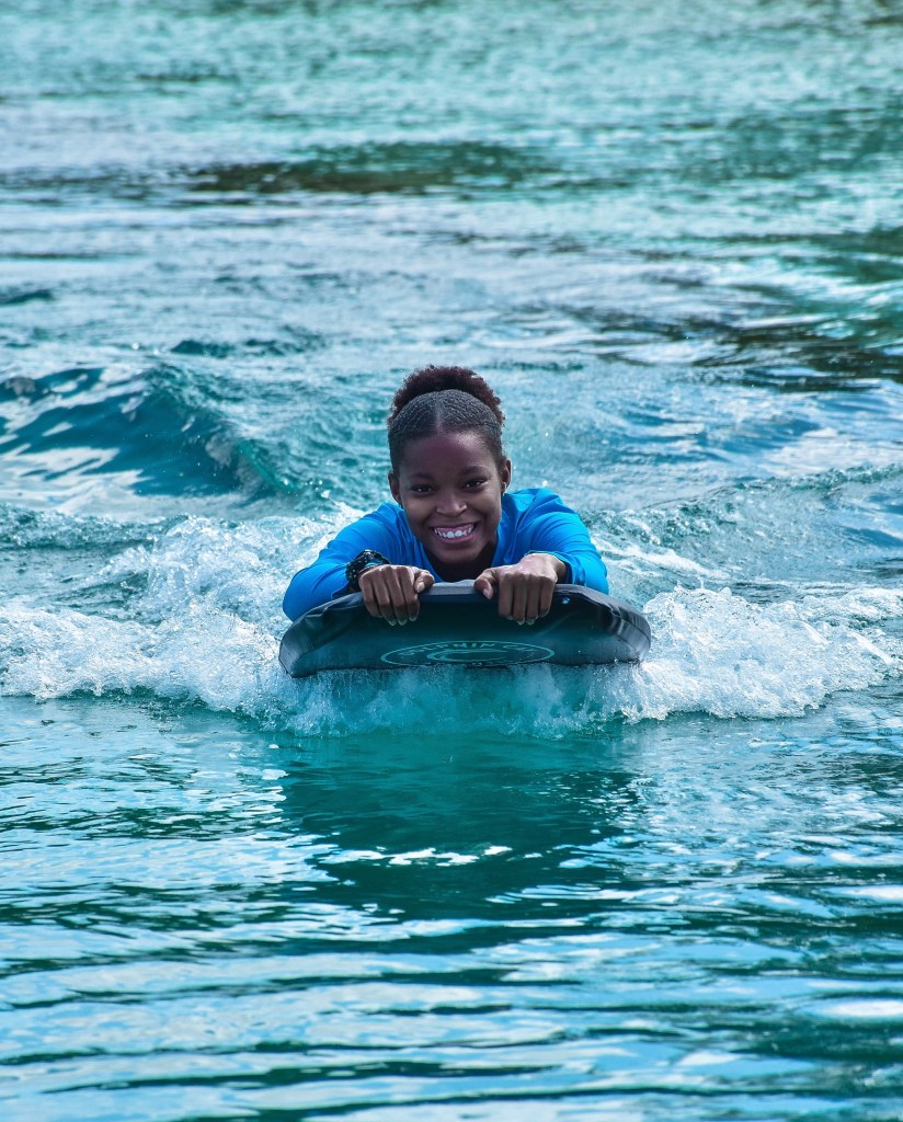 This image has an empty alt attribute; its file name is dsc_7882-2.jpg